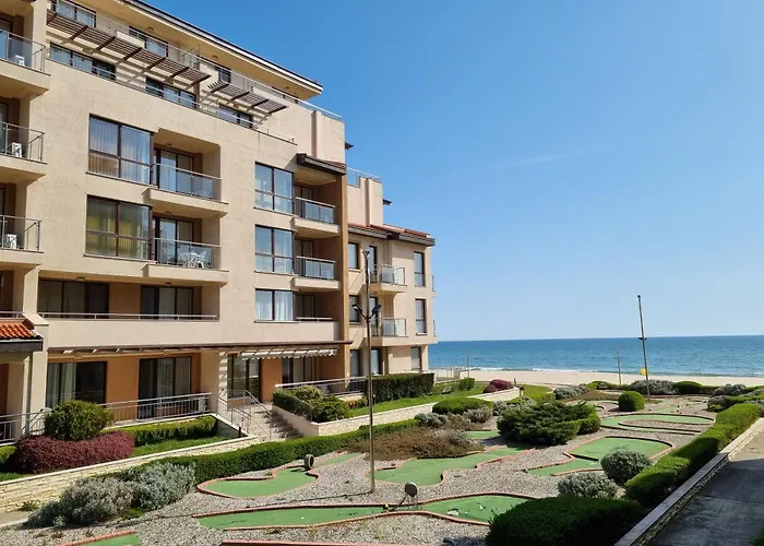 Aparthotel - With A Large Terrace And Direct Access To The Sea