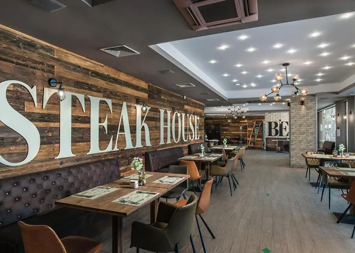 - With A Large Terrace And Direct Access To The Sea Aparthotel *