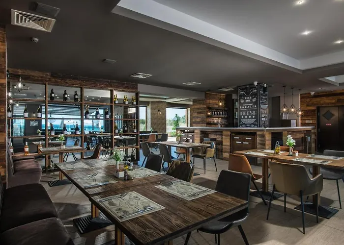 Апартхотел - With A Large Terrace And Direct Access To The Sea